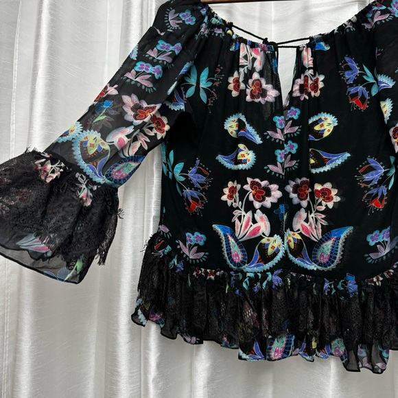 TRYB Anthropologie Floral Lace Silk Top Size Large - Picture 2 of 7